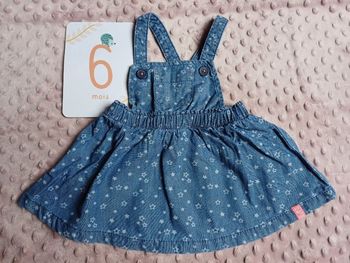 Robe 6 mois in extenso