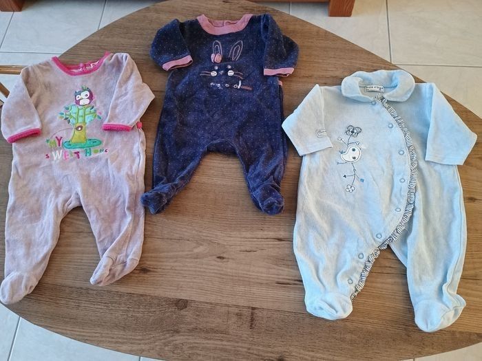 Lot vêtements bébé fille hiver 3 mois - photo numéro 2