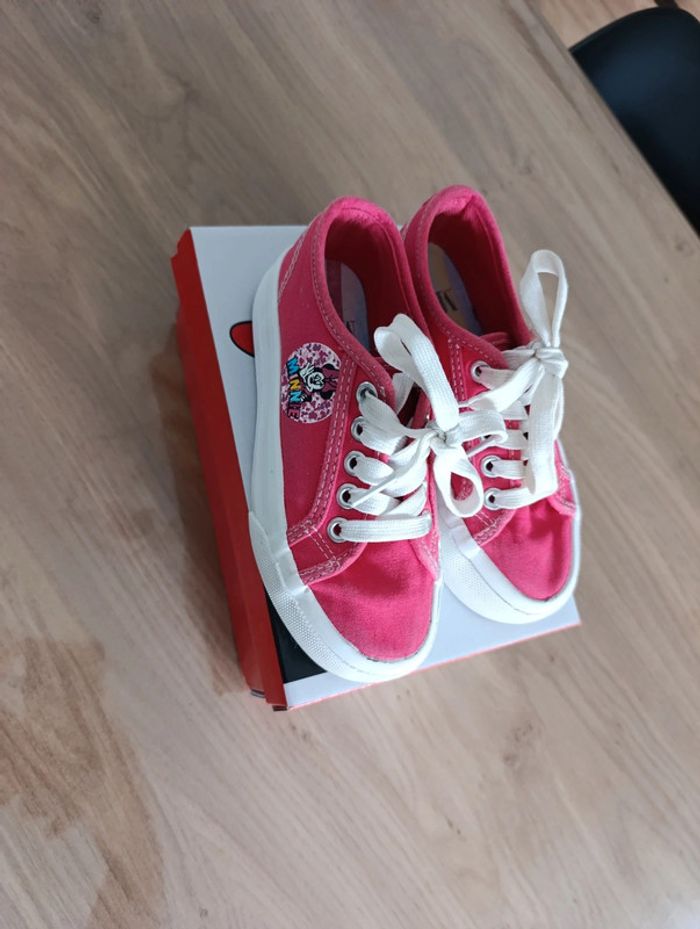 Chaussures T28 - photo numéro 2