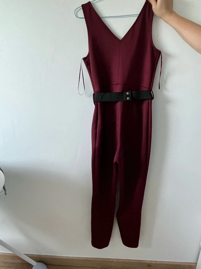 Combinaison femme Bodyflirt taille 38 couleur bordeaux très bon état - photo numéro 3