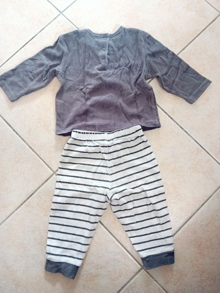 Pyjama 2 pièces 12 mois - photo numéro 2