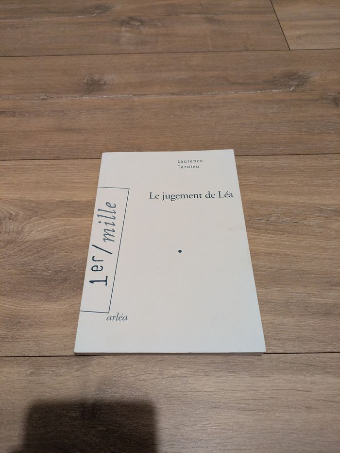 Livre le jugement de Léa Laurence Tardieu