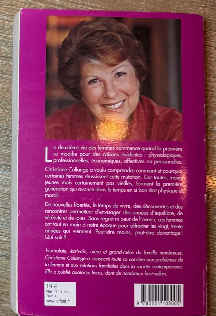 Livre - La deuxième vie des femmes / - photo numéro 3