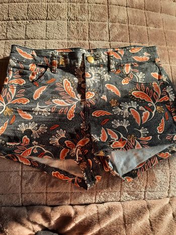 Short bariolé