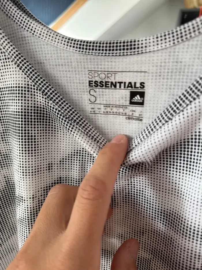 T-shirt de sport Adidas - photo numéro 3