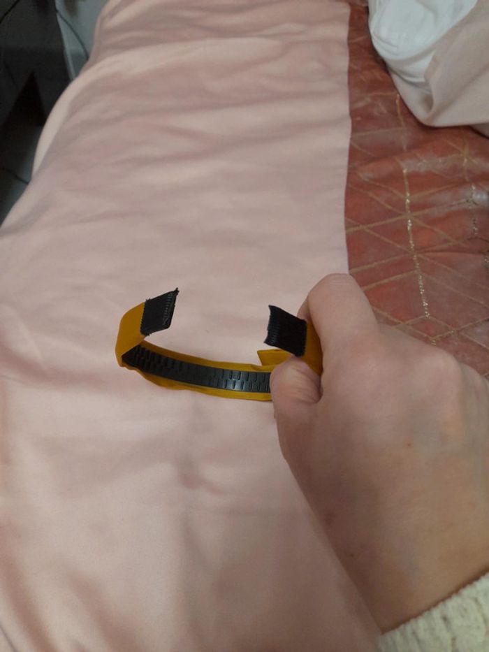 Serre tête moutarde satiné - photo numéro 4