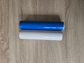 Films adhésif permanent bleu, blanc brillant pour machine de découpe (2 x 3 m)