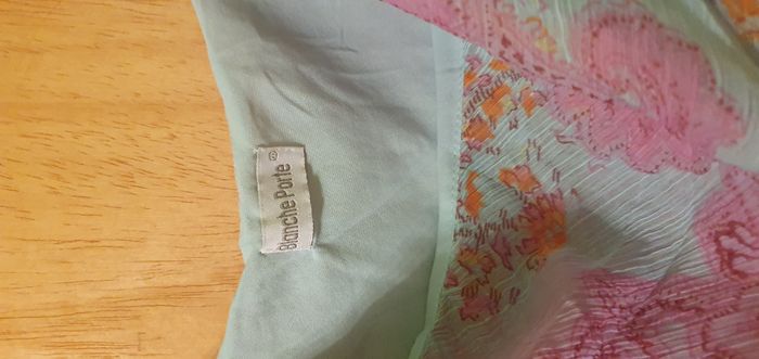 Robe décolleté "bénitier" - photo numéro 4