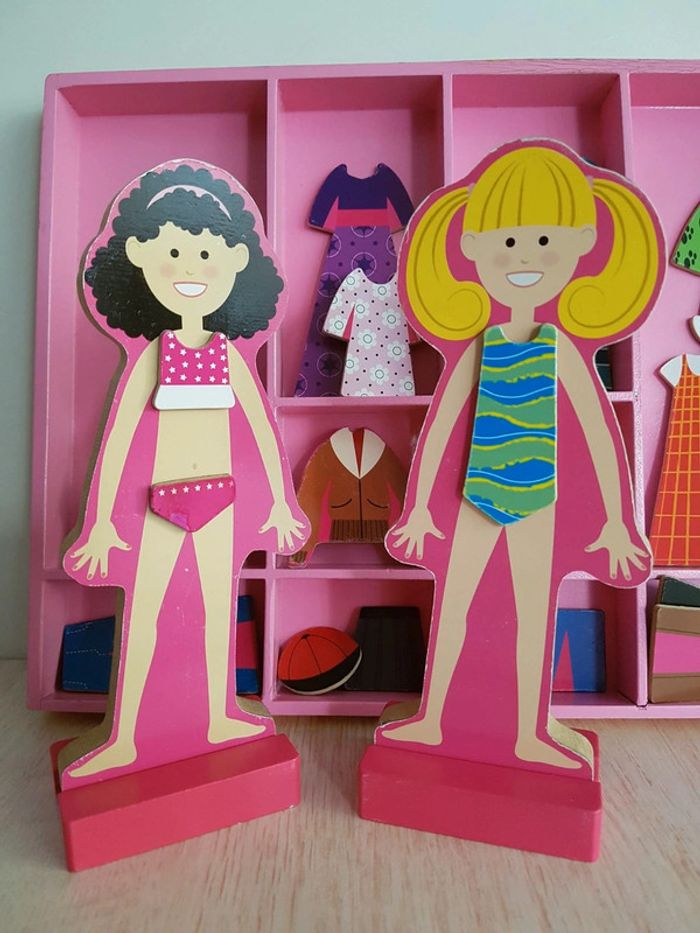 Jeu de vêtements magnétiques Abby & Emma de Melissa & Doug - photo numéro 12