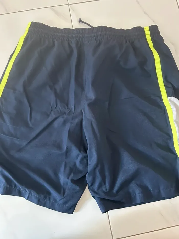 Short bleu blanc fluo - photo numéro 2