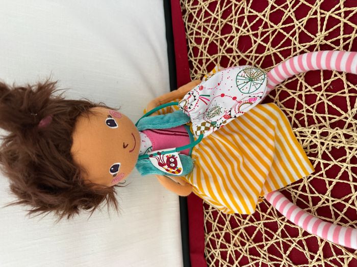 Lilliputiens - Poupée mona cirque