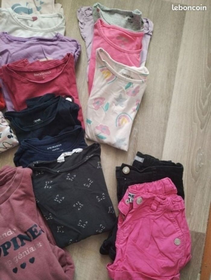 Lot de vêtements fille 6 ans - photo numéro 4