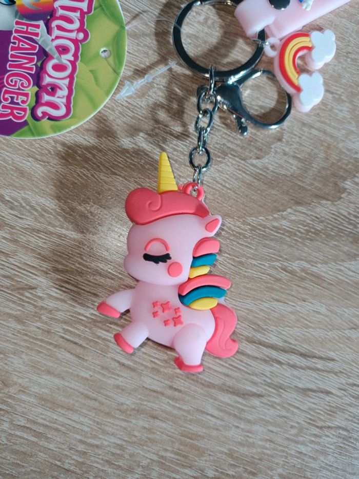 Licorne porte clé neuve - photo numéro 3