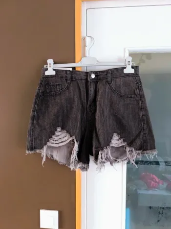 Short gris foncé femme XL