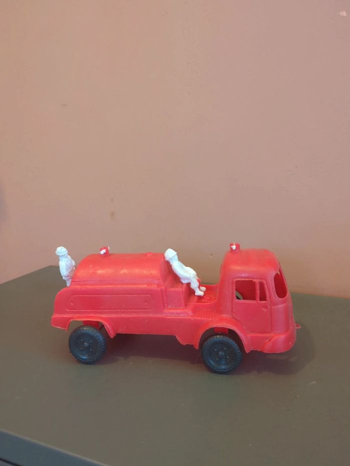 jouet de bazar camion pompier