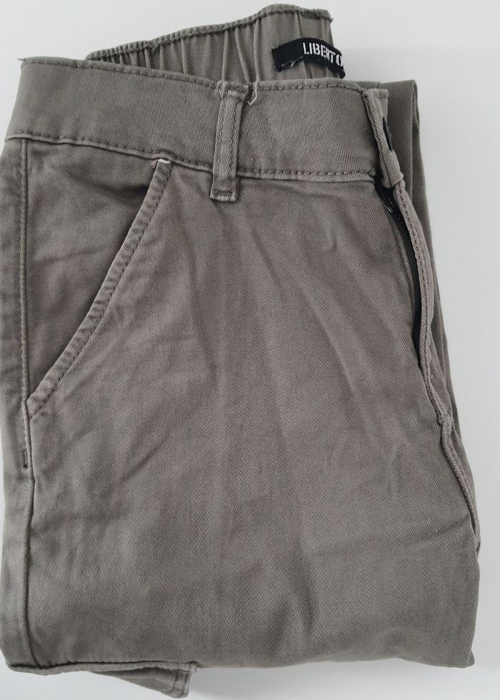 Pantalon cargo kaki marque Liberto taille 10ans - photo numéro 4