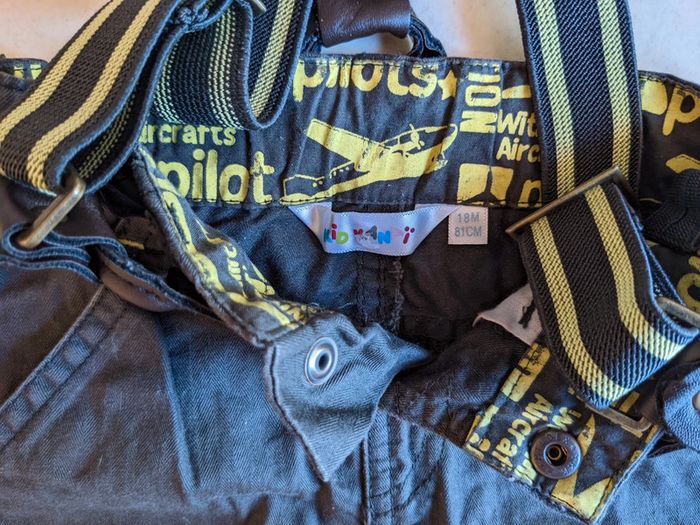 Pantalon avec bretelles garçon 18 mois - photo numéro 4