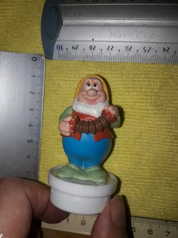 Blanche neige figurine