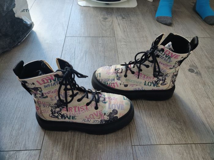 Bottines Disney taille 34 très bon état - photo numéro 3
