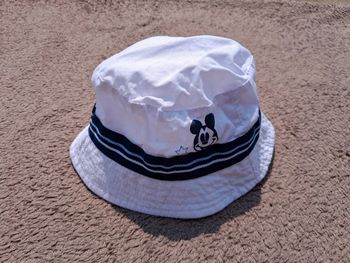 Petit chapeau Mickey bébé