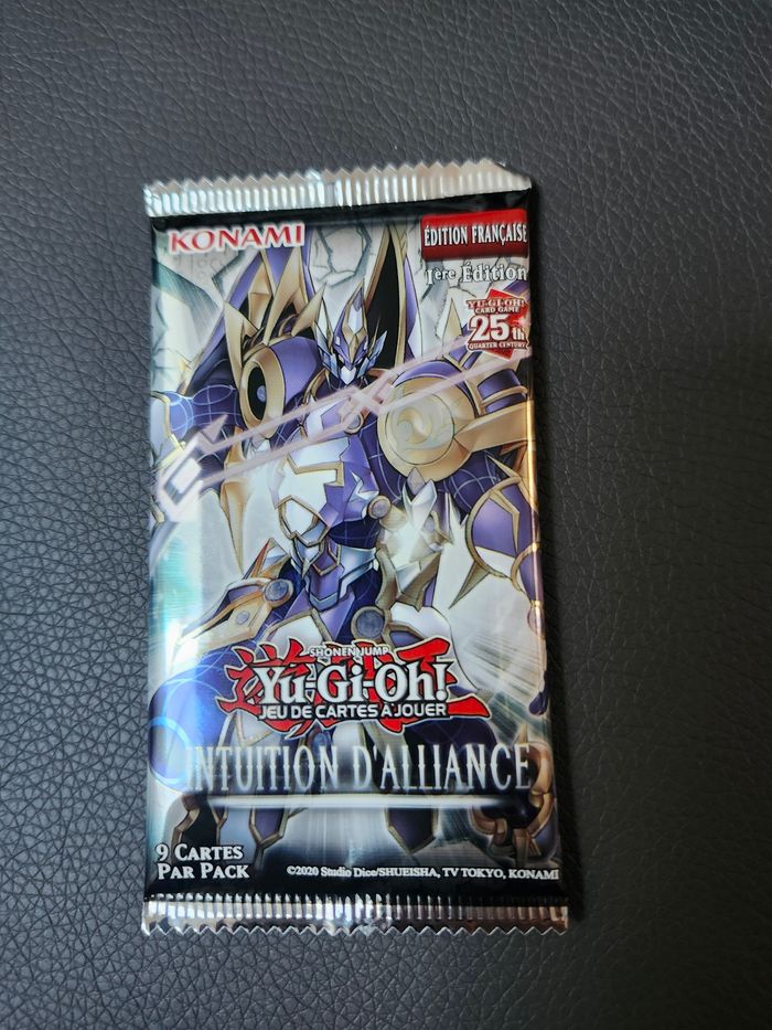 Booster cartes yu gi oh intuition alliance - photo numéro 2