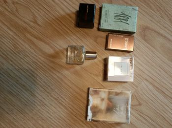 Lot de 6 miniatures avec boîtes