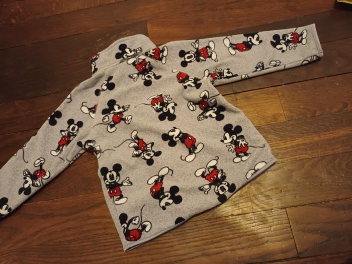 Veste mickey h&m - photo numéro 2