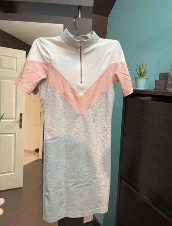 Robe Jennyfer col montant zippé - XS - Portée 1 fois