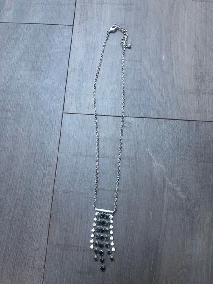 Collier mim brillants noirs et argentés - photo numéro 2