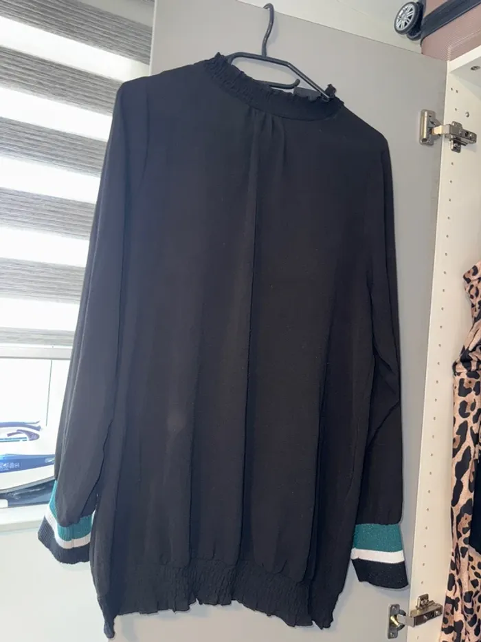 Blouse taille L bonne etat - photo numéro 2