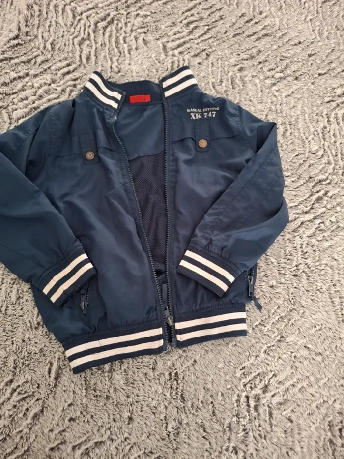 Veste légère 6ans - photo numéro 3
