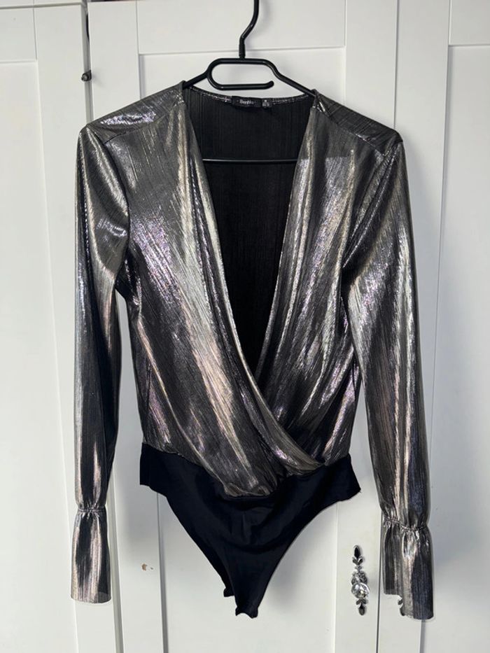 Body argenté et noir, Bershka, taille M