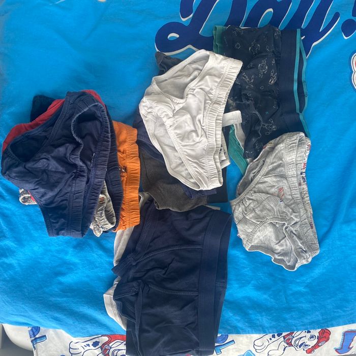 Lot slips et caleçons 2/5 ans