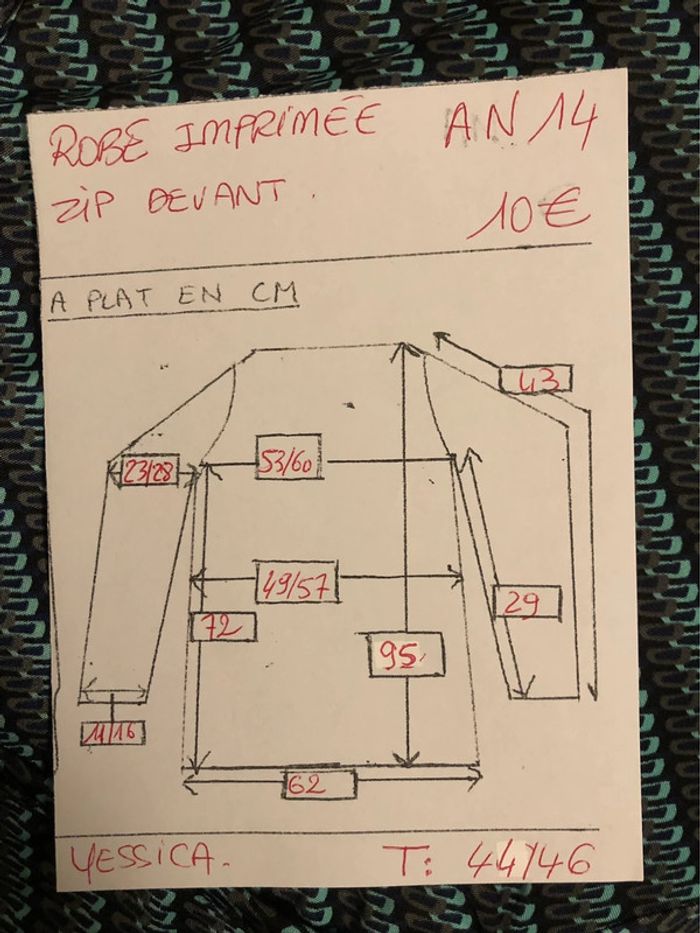 AN14: Robe cache-cœur imprimée avec zip coté T 44/46 Portée 1 fois - photo numéro 12