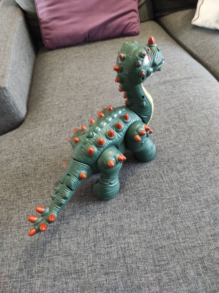 Dinosaure automatisé - photo numéro 2