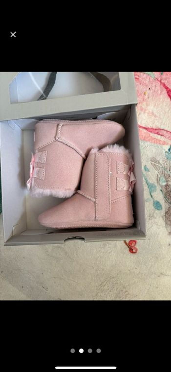 Chaussure ugg - photo numéro 2