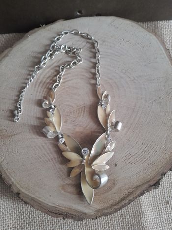 Collier papillon strass