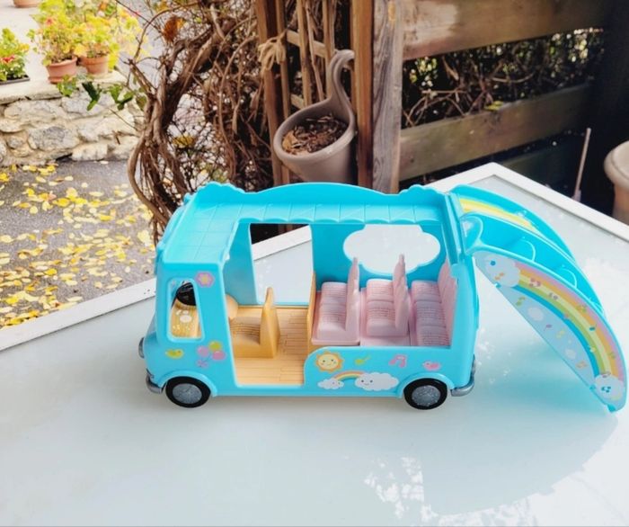 Sylvanian Families 🌈 Bus arc-en-ciel sunshine 🌈 avec famille Herisson - photo numéro 5