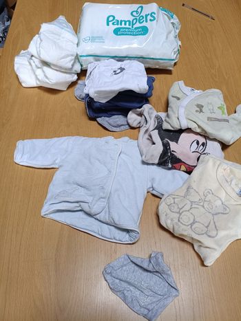 Lot vêtements naissance