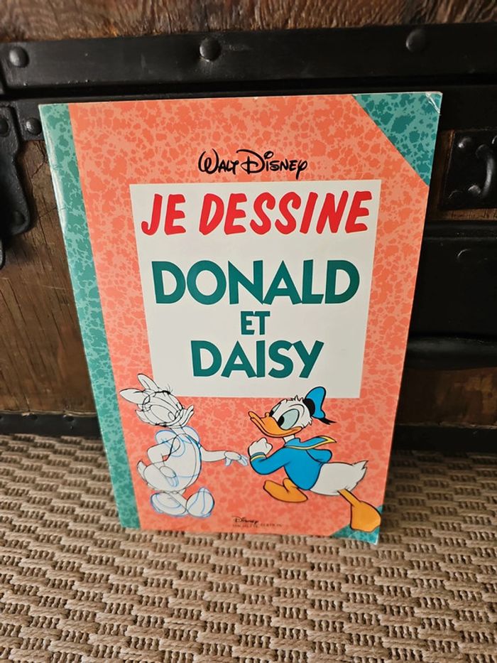 Livre je dessine Donald et daisy vintage