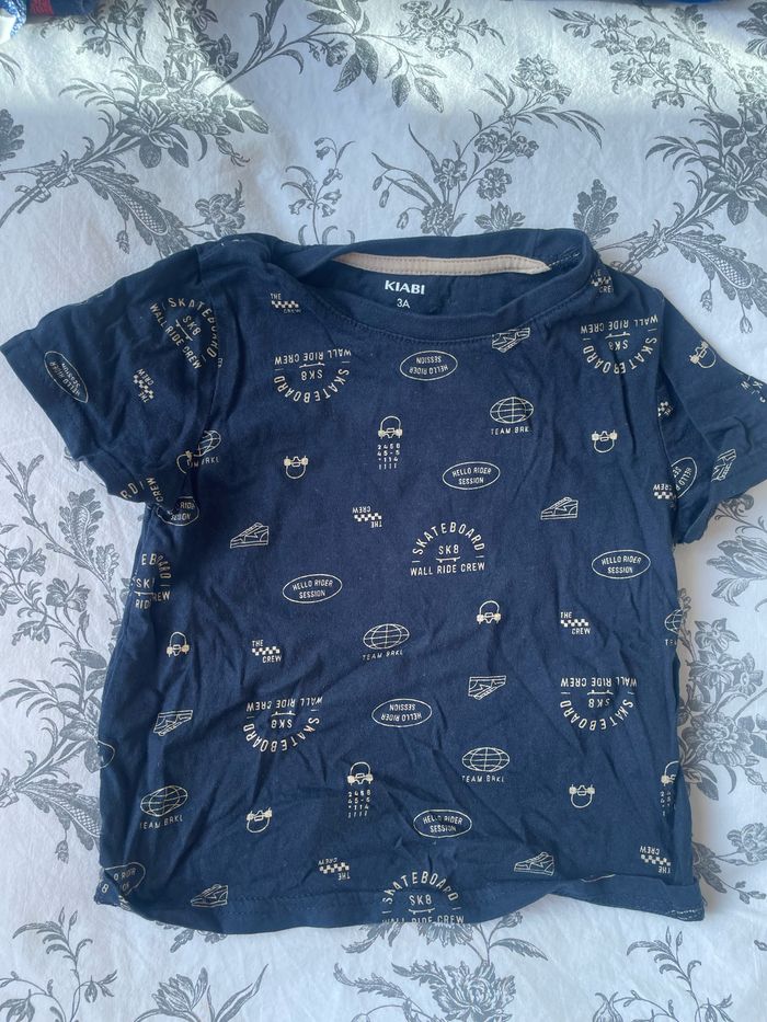 Lots tee shirt 3 ans - photo numéro 9