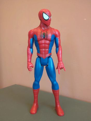 Hasbro Figurine Titan Spider Man