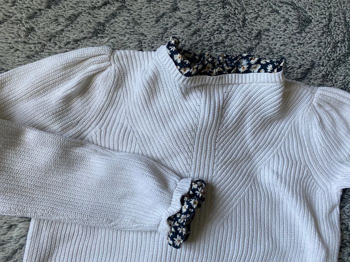 Magnifique pull Monoprix blanc details liberty - 8 ans - photo numéro 2