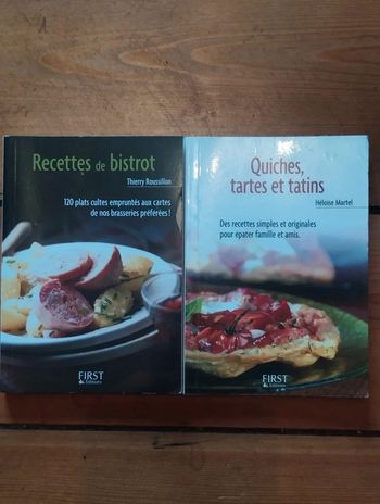 2 petits livres de recettes quiches tartes tatins bistrot