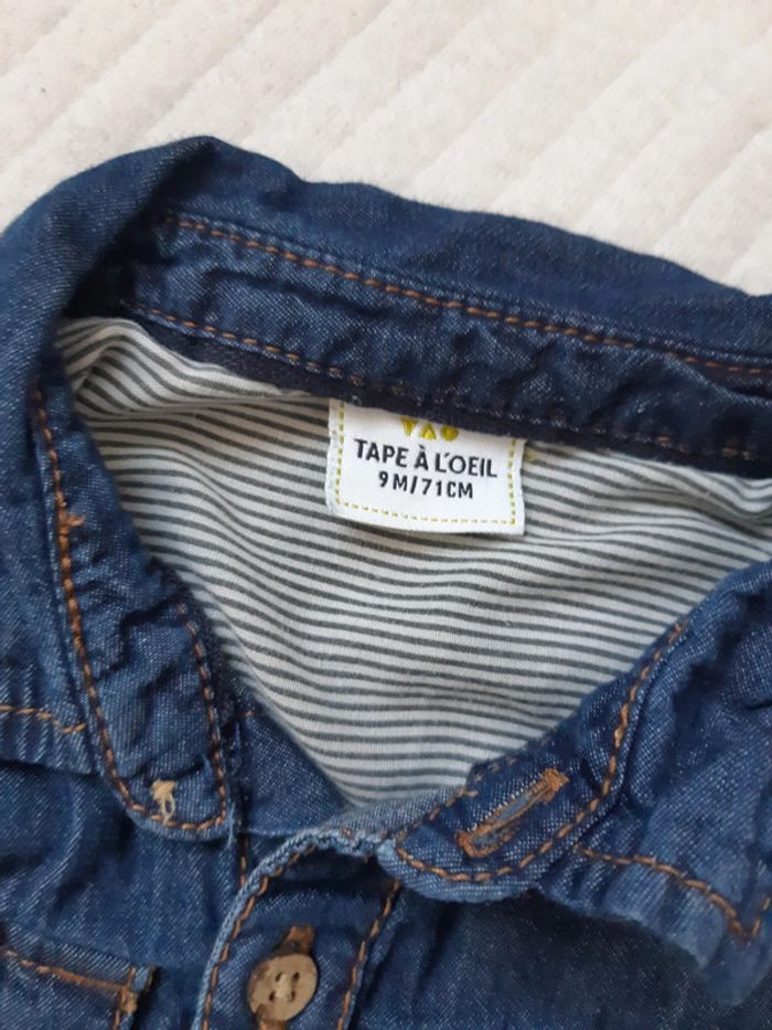 Tenue chemise en jean et pantalon noir 9 mois - photo numéro 4