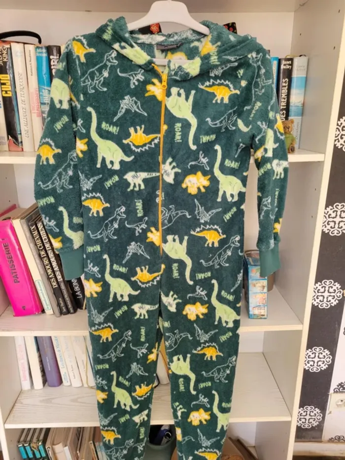 combinaison pyjama 11/12 ans