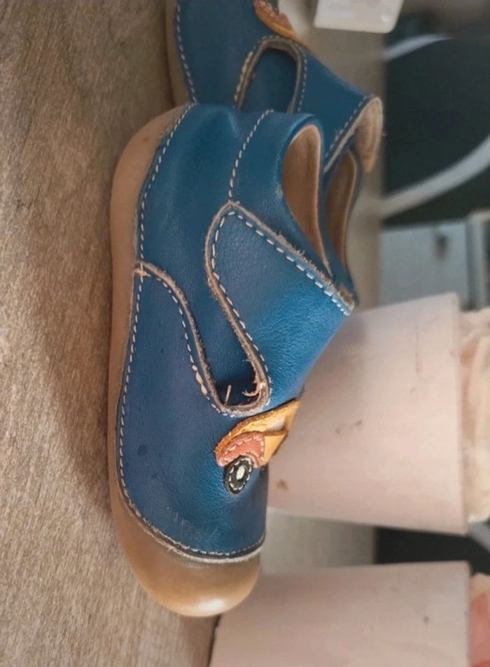 Chaussures bébé en cuir taille 19 - photo numéro 3