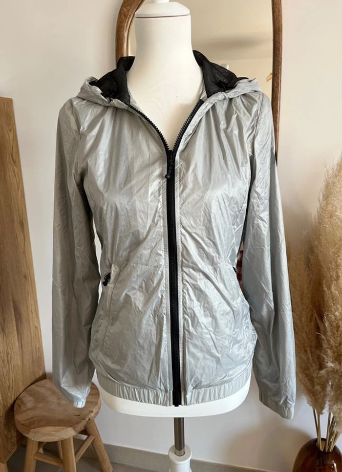 Coupe-vent gris Jott