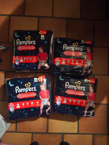 Couche Pampers night Pants taille 6