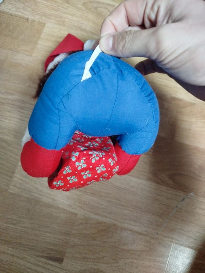 Peluche vintage ours noël bleu et rouge avec hotte - photo numéro 4